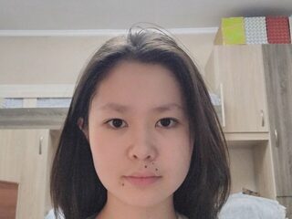 Watch Alverta Gieck live on cam on Flirt4Free