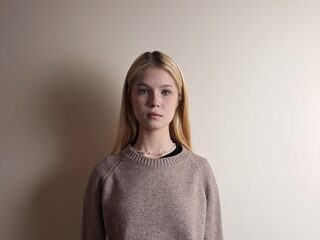 Inge Clenney Live Webcam on Flirt4Free