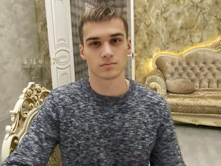 Watch Emmet Ford live on cam on Flirt4Free