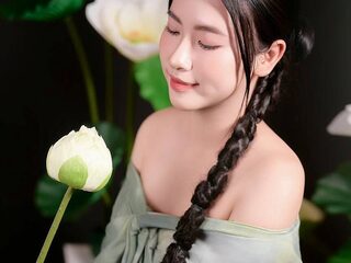 Ngies Nine live cam model at Flirt4Free