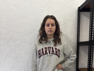 Watch Lara Graber live on cam on Flirt4Free