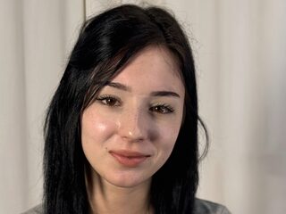 Mercedez Bullett webcam model