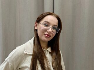 Watch Caren Feltenberger live on cam on Flirt4Free