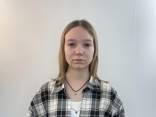 Watch Teisha Gilmer live on cam on Flirt4Free