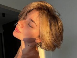 Musya Heartlyn webcam