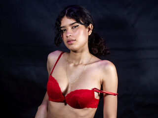 Kiara Velvet