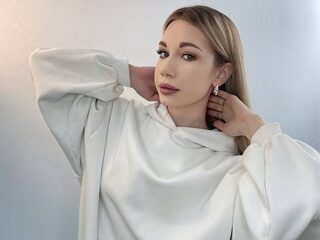 Tinisha Mcminn webcam model