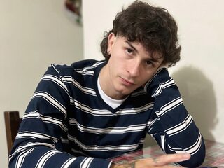 Sirius Morett Live Webcam on Flirt4Free