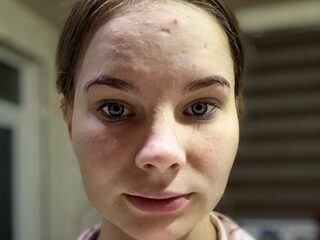 Watch Jacquline Lian live on cam on Flirt4Free