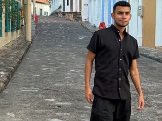 Watch Will Sainz live on cam on Flirt4Free