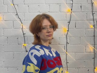 Watch Lelia Merriman live on cam on Flirt4Free