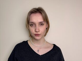 Rufina Oto Live Webcam on Flirt4Free