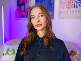 Watch Josie Baker live on cam on Flirt4Free