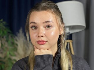 Renee Sarnacki webcam