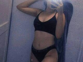 Lucina Agreste Live Webcam on Flirt4Free