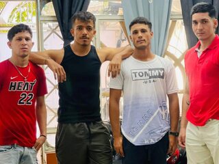 Damian & Milan & Vittorio & Kenzo webcam