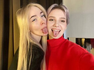 Antonia Barris & Mae Beddingfield