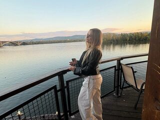 Janine Stiffler Live Webcam on Flirt4Free