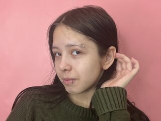 Mathilda Herdes webcam model