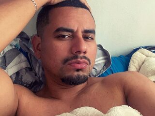 Sebas Martinez Live Webcam on Flirt4Free