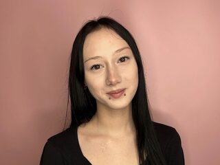 Sunny Hongach Live Webcam on Flirt4Free