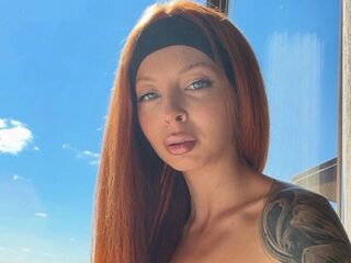 Lana Reals webcam model