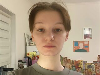 Madelyn Merales - Flirt4Free cam model profile and statistics