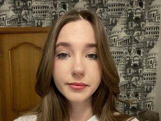 Britni Weier - Flirt4Free cam model profile and statistics