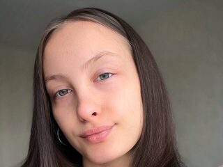 Luna Roxy Live Webcam on Flirt4Free