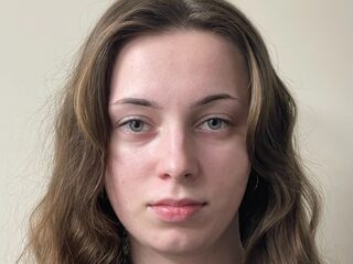 Lorean Moynihan Live Webcam on Flirt4Free