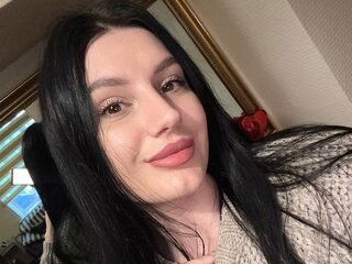 Mari Milana Live Webcam on Flirt4Free