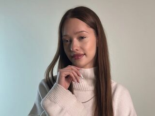 Luise Davignon Live Webcam on Flirt4Free