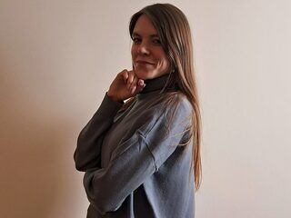 Suanne Molinaro Live Webcam on Flirt4Free