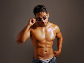 Lian Cruz Live Webcam on Flirt4Free