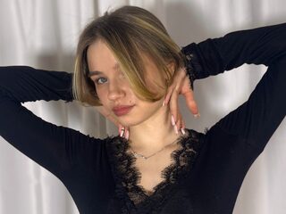 Brittany Stumpf Live Webcam on Flirt4Free