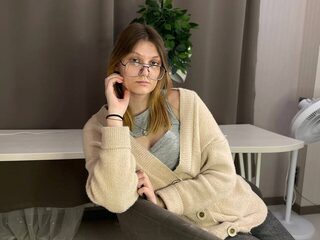 Eufemia Dillis Live Webcam on Flirt4Free