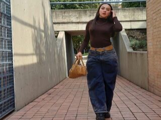 Giselle Laurens Live Webcam on Flirt4Free