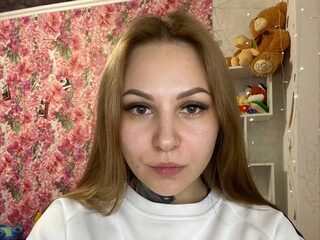 Ginette Hachting Live Webcam on Flirt4Free