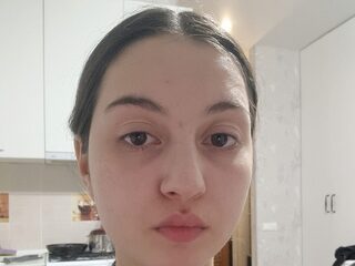 Marilou Matteson webcam model