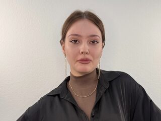 Myrtle Kilbourn Live Webcam on Flirt4Free