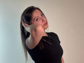 Florine Girman Live Webcam on Flirt4Free