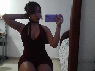 Avril Hill webcam model