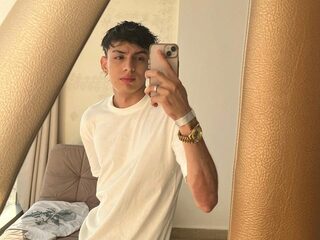 Jhonatan Rouse profile