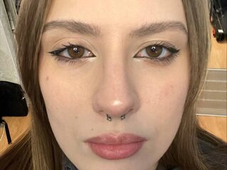 Erinn Wikle Live Webcam on Flirt4Free