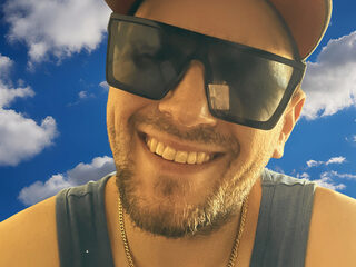 Jonny Bans Live Webcam on Flirt4Free