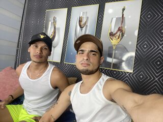 Andrew & Stiven profile