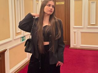 Sally Speake Live Webcam on Flirt4Free