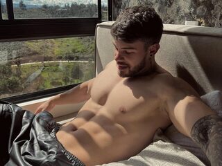 Valenthino Salvatore profile