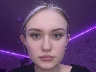 Cassi Danford Live Webcam on Flirt4Free