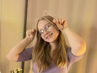 Cathrine Sause Live Webcam on Flirt4Free